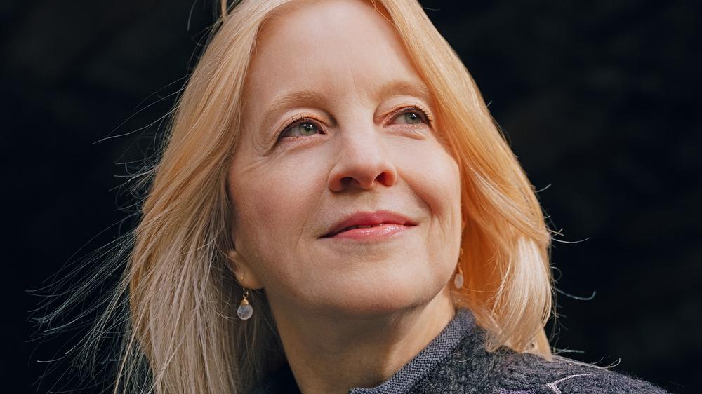 Maria Schneider: In ihren Kompositionen greift Maria Schneider die Algorithmen der Datenkonzerne an.